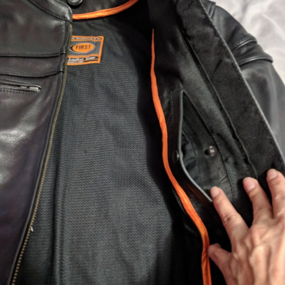 Leather Jacket - Picture 4 of 5
